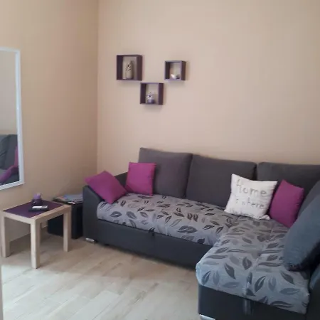 Lavanda - Free Parking And Grill Apartment