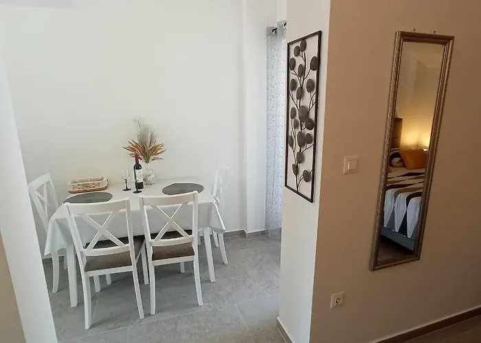 Lavanda - Free Parking And Grill Apartman *