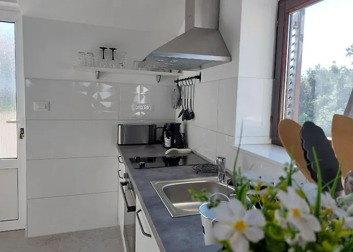 Lavanda - Free Parking And Grill Apartman